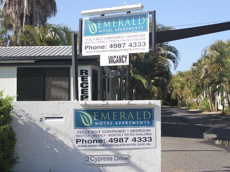 Emerald Motel Apartments Exterior foto